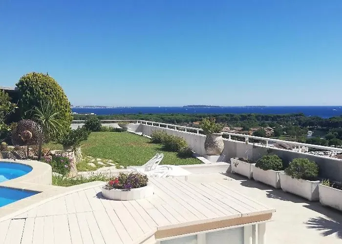 公寓 Toit Terrasse Mandelieu
